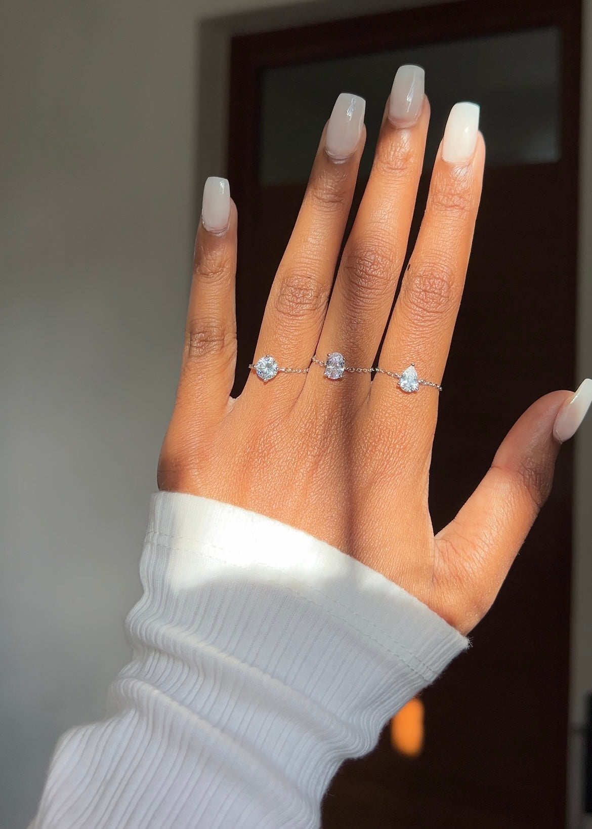 Lunaria Chain Ring- Pear