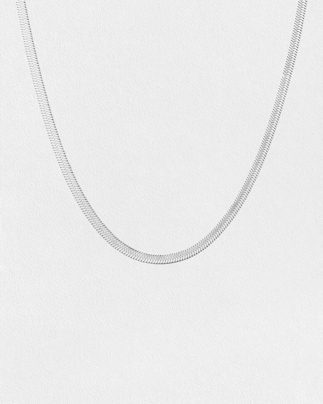Zaria Herringbone Chain- 4mm